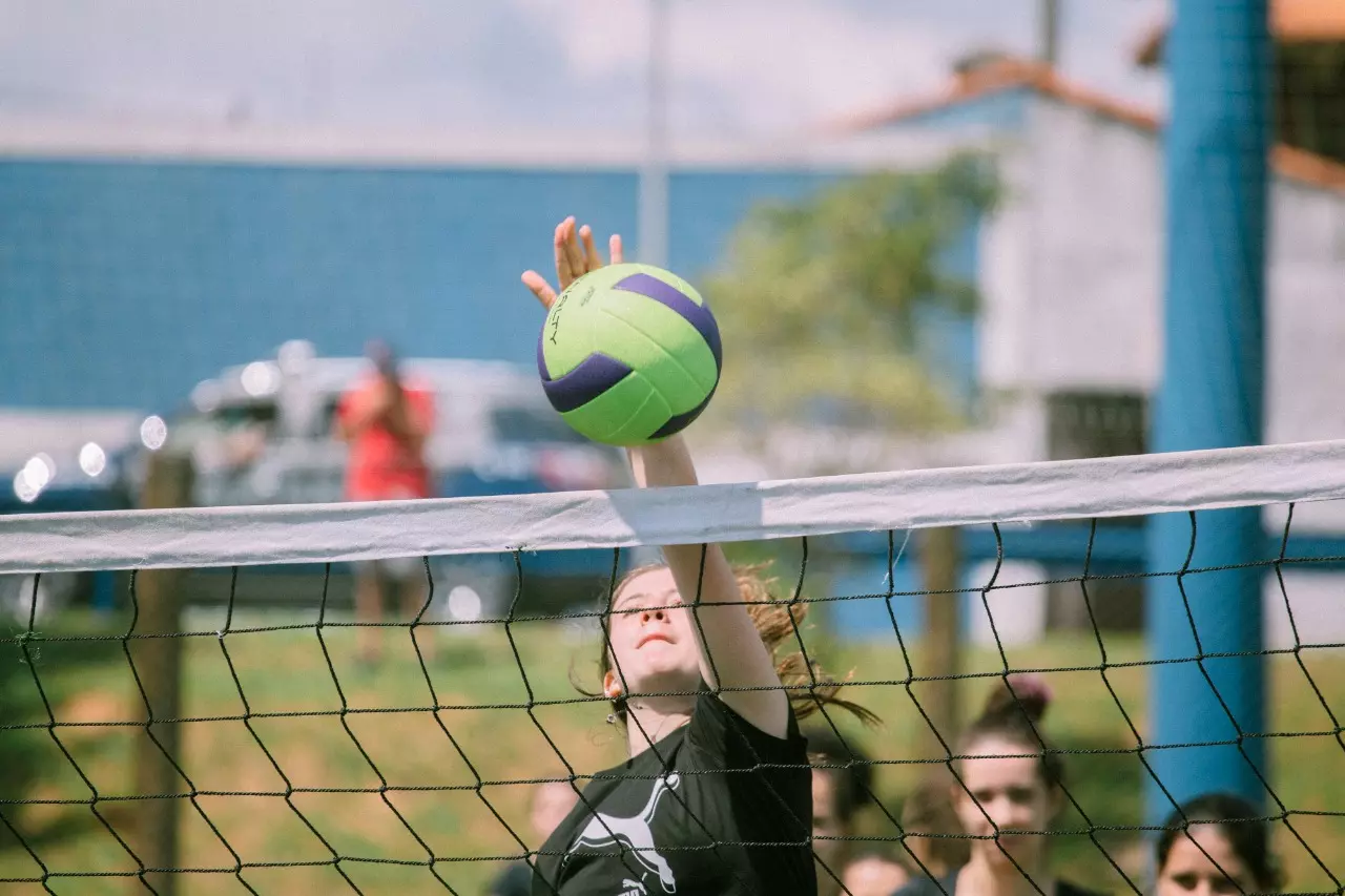 Cotia terá peneiras de Futsal e Futebol masculino e de Vôlei feminino e masculino